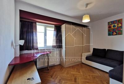 Apartament cu 3 camere decomandat, mobilat în Central - 8