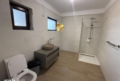 Casă cu 5 camere cu Teren 500 Mp în Central - 19