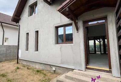 Casă cu 3 camere cu Teren 250 Mp în Orașul Nou - 4