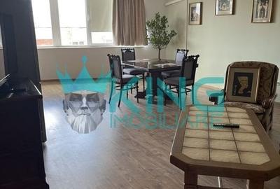 Apartament cu 3 camere decomandat, mobilat în Central