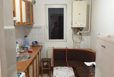 Apartament cu 3 camere decomandat în Central - 6