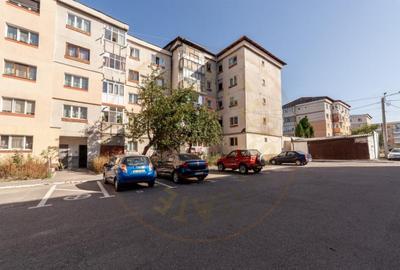 Apartament de 3 camere Campulung zona Visoi - 14