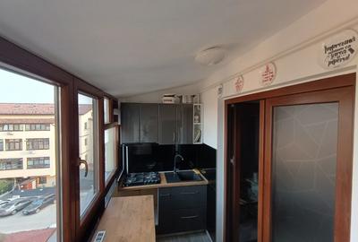 Apartament  3 camere PENTHOUSE, LOC PARCARE , zona Valea Adanca Nicol Residence - 9