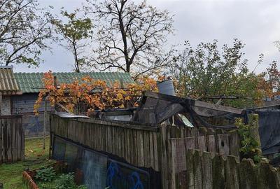 Casă individuală cu 6 camere cu Canalizare în Central - 5