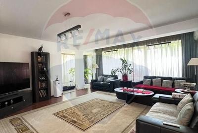 Casă individuală cu 8 camere cu Teren 843 Mp în 1 Decembrie - 5