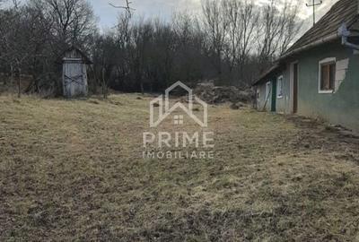 Teren de 2180 mp, în Berghin - 1