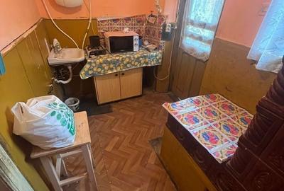 Casă cu 3 camere în Bunești - 1