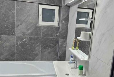 Apartament cu 4 camere decomandat în Central - 8