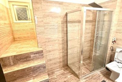 Casă individuală cu 10 camere cu Canalizare în Parcul Carol - 1