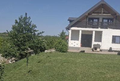 Casă cu Teren 2860 Mp în Țigănași - 5