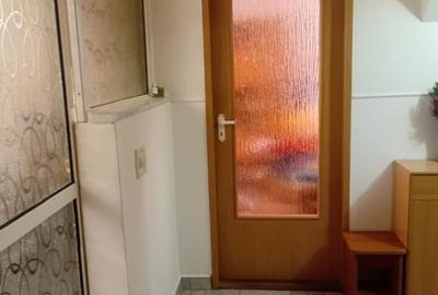 Apartament cu 3 camere decomandat în Central - 1