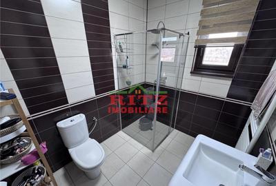 Vila garaj, zona Palatul de Justitie! - 14