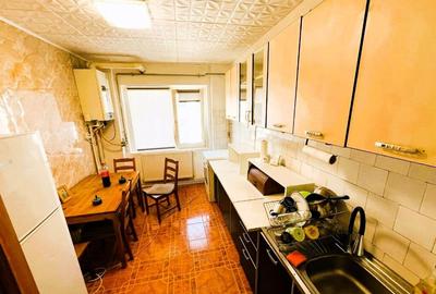 Apartament 3 camere str PACII ET. 9 - 3