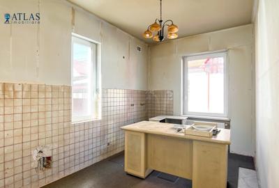 Casa 4 camere, ultracentral, 400 mp curte si grădină, 160 mp utili, P+E - 17