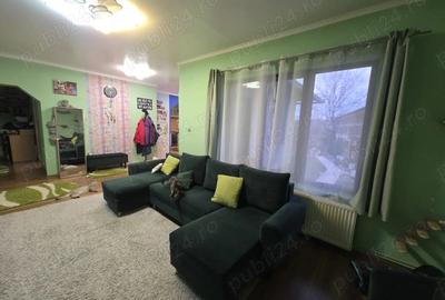 Casă cu 2 camere cu Teren 10000 Mp în Central - 5