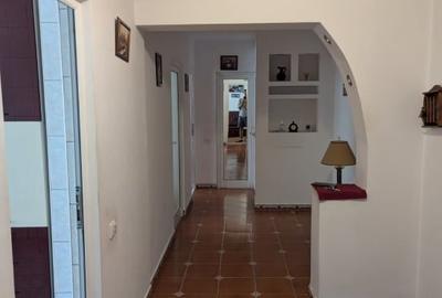 Apartment 3 camere mobilat si utilat