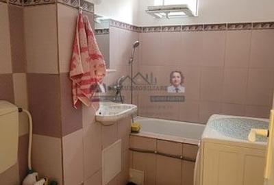 Apartament Tecuci/Central/2 camere/etajul 2 - 5