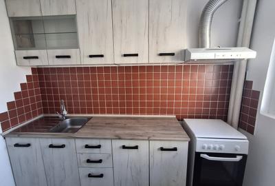 Apartament cu 2 camere semidecomandat în 1 Mai - 2