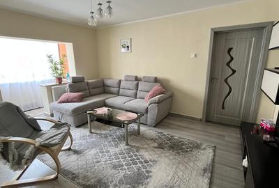 Apartament cu 3 camere semidecomandat în Micălaca - 4