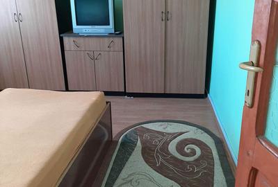 Apartament cu 3 camere decomandat în Exterior Vest - 2