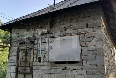 Casă cu 2 camere cu Teren 1000 Mp în Voinești - 7