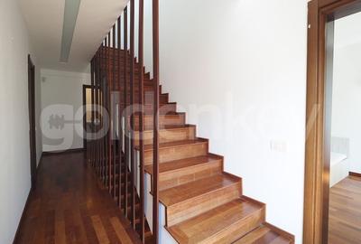 Vila moderna cu 5 camere in complex rezidential - 19