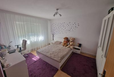 Apartament zona Inel 1 - 1