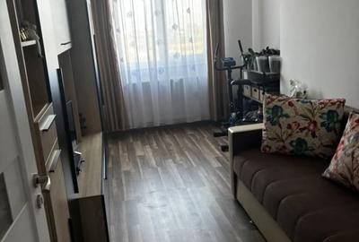Apartament cu 3 camere, balcon, zona BMW - 2