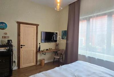 Casă cu 6 camere cu Teren 1314 Mp în Central - 11