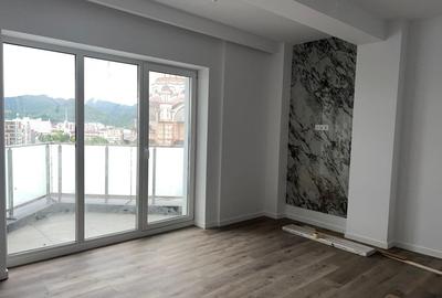 Apartament cu 3 camere semidecomandat în Vasile Alecsandri - 1
