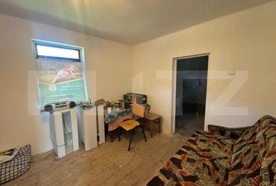 Casa cu 3 camere In zam - 2