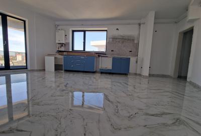 Apartament cu 3 camere decomandat în Central - 16