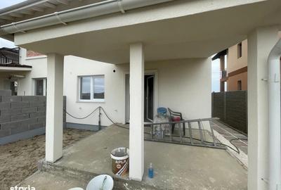 Casă cu 4 camere în Central - 2