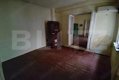 Casa de renovat, 182 mp curte, 100 mp utili, zona Dezrobirii - 5