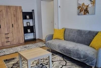 Apartament cu 2 camere decomandat, mobilat în P-ța Romană - 1