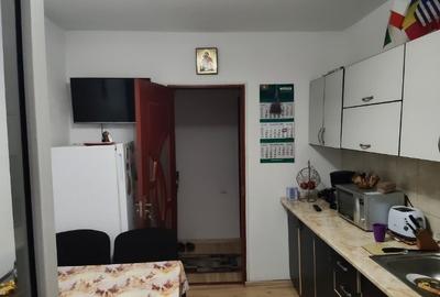 Apartament 3 camere confort 1 decomandat, zona Radu Negru. Mobilat. - 4