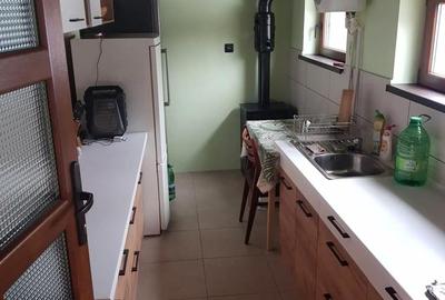 Casă cu 3 camere cu Teren 1100 Mp în Berghia - 2