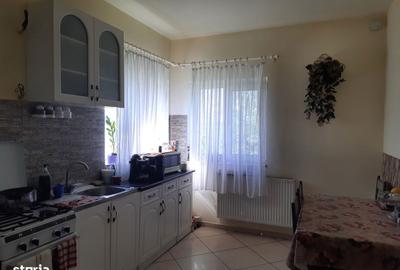 Casă cu 3 camere cu Teren 800 Mp în Central - 11