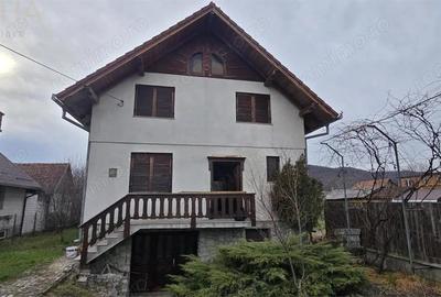 Casa deosebita Cartier Sarata, Bistrita, BN - 2