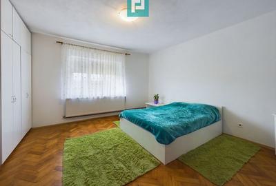 Casă cu 5 camere cu Teren 389 Mp în Central - 9
