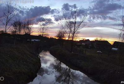 Casă cu 4 camere în Ineu - 9