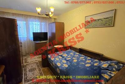 NOU PE PIA?A !!! Apartament 4 Camere ULTRACENTRAL Confort 1 Decomandat Etaj 2 Liber 98 Mp. - 10