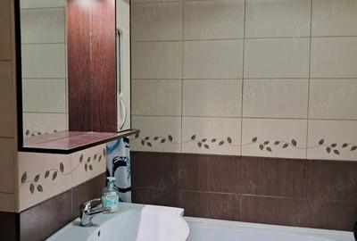 Apartament cu 2 camere decomandat în Central - 2