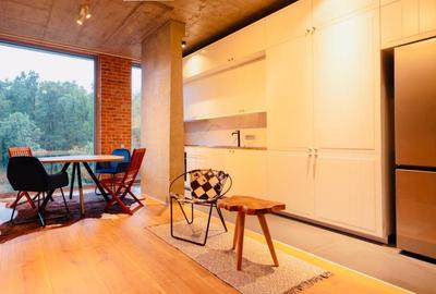 Apartament cu 2 camere decomandat, mobilat în Mogoșoaia - 1