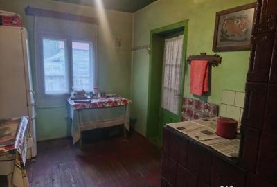 Casă cu 2 camere cu Teren 1600 Mp în Grămești - 2