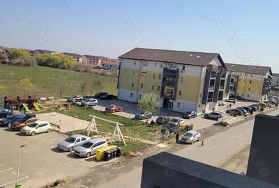 Apartament cu 3 camere decomandat în Calea Urseni - 8