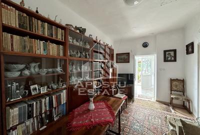 Casa cu anexa si teren 1457 in localitatea Carani - 9