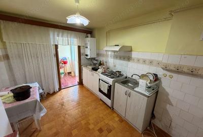 Apartament cu 3 camere decomandat în Central - 2