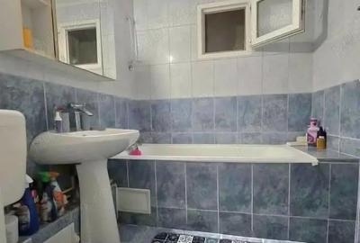 Apartament cu 4 camere semidecomandat în Berceni - 13