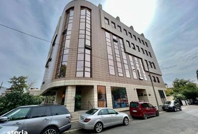 Spațiu comercial, de 50 mp, în Centrul Civic - 2